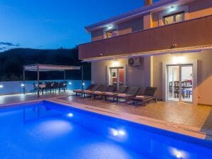 Villa Tomic - Four-Bedroom Villa with Private Pool - Blato sur Cetini - image1