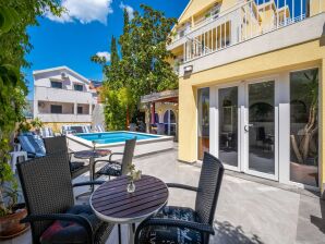 Apartment Castelletto - Deluxe Double Room with Sea View and Airport Transfer - Cavtat - image1