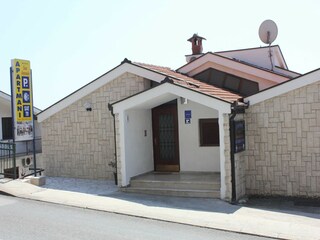 Apartment Rogotin Außenaufnahme 3