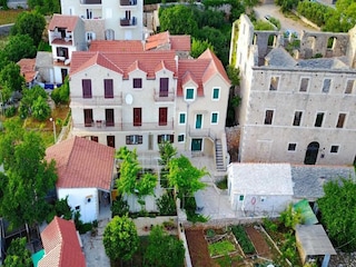 Apartment Bol Außenaufnahme 6