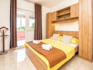 Holiday house Pirovac Features 17