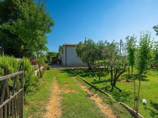 Maison de vacances Loborika Enregistrement extérieur 12