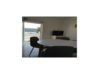 Apartment Kampor  12