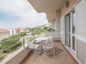 Apartments Antonio - One Bedroom Apartment with Balcony and Sea View - 3 - Tucepi - image1