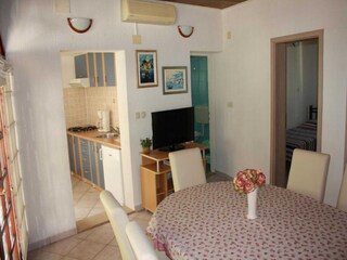 Apartment Bol  14
