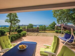 Apartments Paola - Studio Apartment with Terrace and Sea View - Karlobag - image1