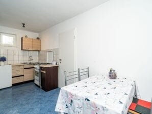 Appartement Apartment & Rooms Alan - Double Room with Shared Bathroom 2 - Mokosica - image1