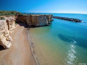 Bel appartement avec piscine à 30 mètres de la mer - Santa Maria del Focallo - image1