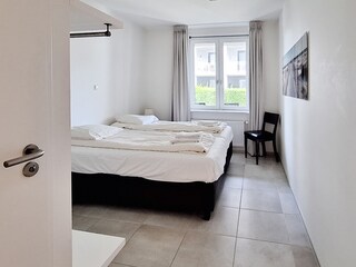 2. Schlafzimmer