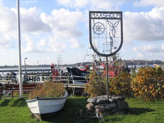 Blick zum Fischereihafen