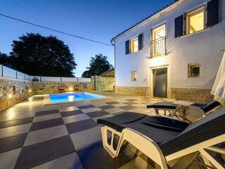Villa Tinjan Buitenaudio-opname 4