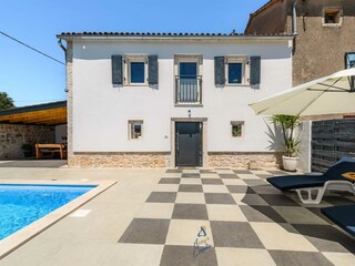 Villa Tinjan Buitenaudio-opname 13