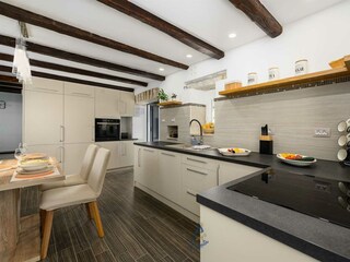 Villa Tinjan Kenmerken 24
