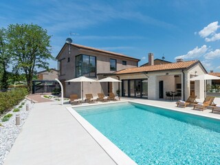 Villa Buići Environment 38