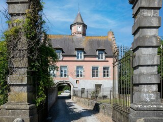 Maison de vacances Cerfontaine Enregistrement extérieur 2