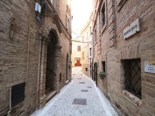 Vakantiehuis Acquaviva Picena Buitenaudio-opname 6