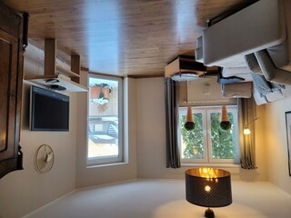 Wohnzimmer mit Terrasse