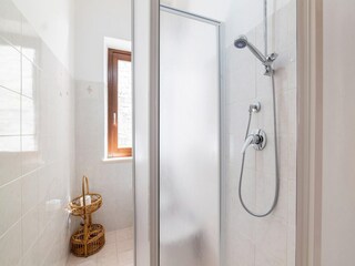 Apartment Arrone Ausstattung 23