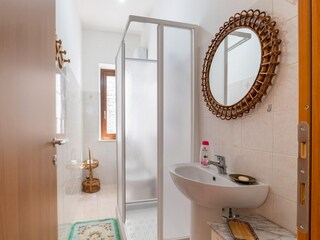 Apartment Arrone Ausstattung 28