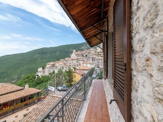 Appartement Arrone Enregistrement extérieur 8