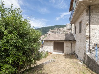 Appartement Arrone Buitenaudio-opname 2