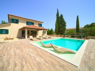 Villa Žestilac Buitenaudio-opname 6