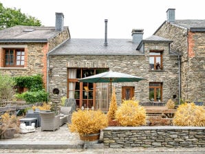 Holiday house Geräumiges Ferienhaus in Vresse-sur-Semois mit Terrasse - Vresse-sur-Semois - image1