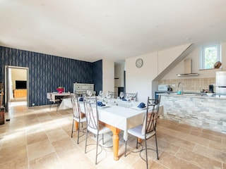 Holiday house Dompierre-les-Ormes Features 7