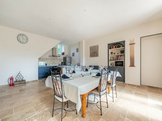Holiday house Dompierre-les-Ormes Features 8