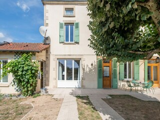 Maison de vacances Dompierre-les-Ormes Enregistrement extérieur 3