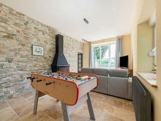Holiday house Dompierre-les-Ormes Features 30