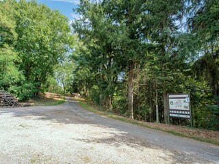 Holiday house Dompierre-les-Ormes Environment 32