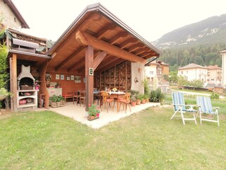 Vakantiehuis Ronzo Chienis Buitenaudio-opname 8