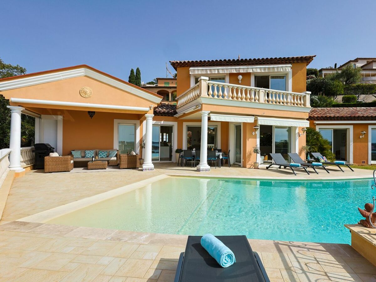 Casa per le vacanze Sainte-Maxime Registrazione all'aperto 1