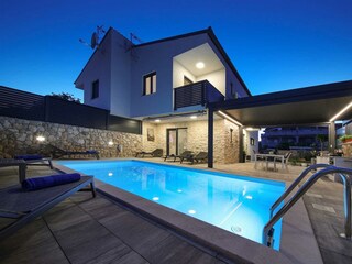 Villa Vrh Buitenaudio-opname 3