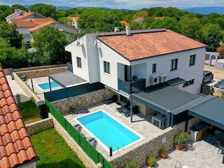 Villa Vrh Outdoor Recording 12