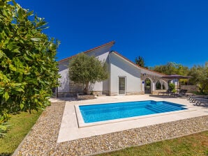 Maison de vacances DENIS avec piscine - Pinezici (Krk) - image1