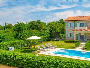 Ferienhaus Casa de vacaciones JOSEPHINE con piscina climatizada