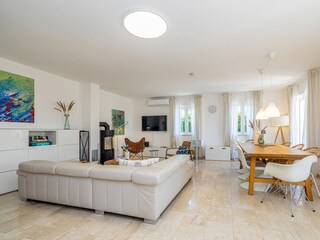 Holiday house Linardići Features 21