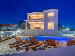 Casa per le vacanze Linardići Registrazione all'aperto 13