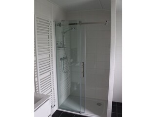 Ebenerdige Dusche