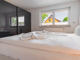 Schalfzimmer mit Doppelbett