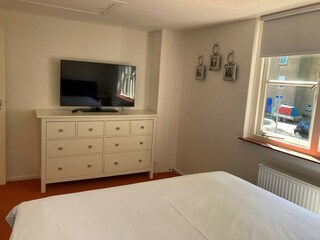 Schlafzimmer mit Doppelbett