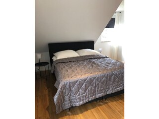 Schlafzimmer 1.OG