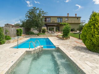 Villa Vižinada Buitenaudio-opname 1