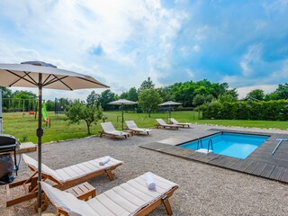 Vakantiehuis Nedescina Buitenaudio-opname 3