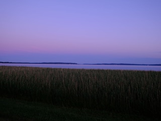 Sonnenuntergang am Großen Jasmunder Bodden bei Glowe