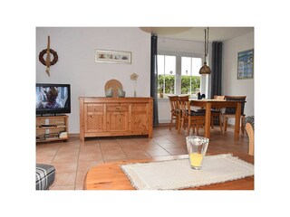 Wohnzimmer mit Blick zum Essplatz