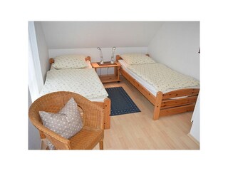 Schlafzimmer mit 2 Einzelbetten