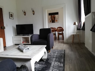 Das Wohnzimmer und Esszimmer im 1. Etage